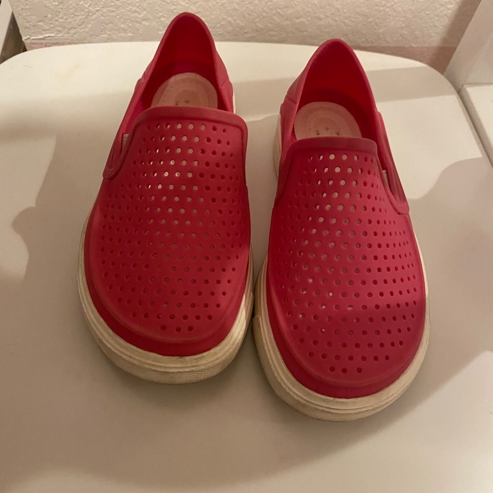 Kids roca crocs